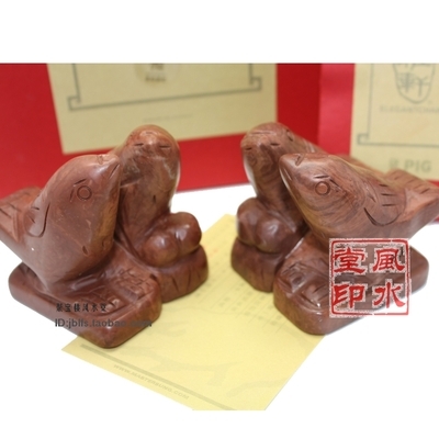 2012壬辰龍年生肖豬吉祥物賞析 喜報(bào)豐收，祥瑞護(hù)佑